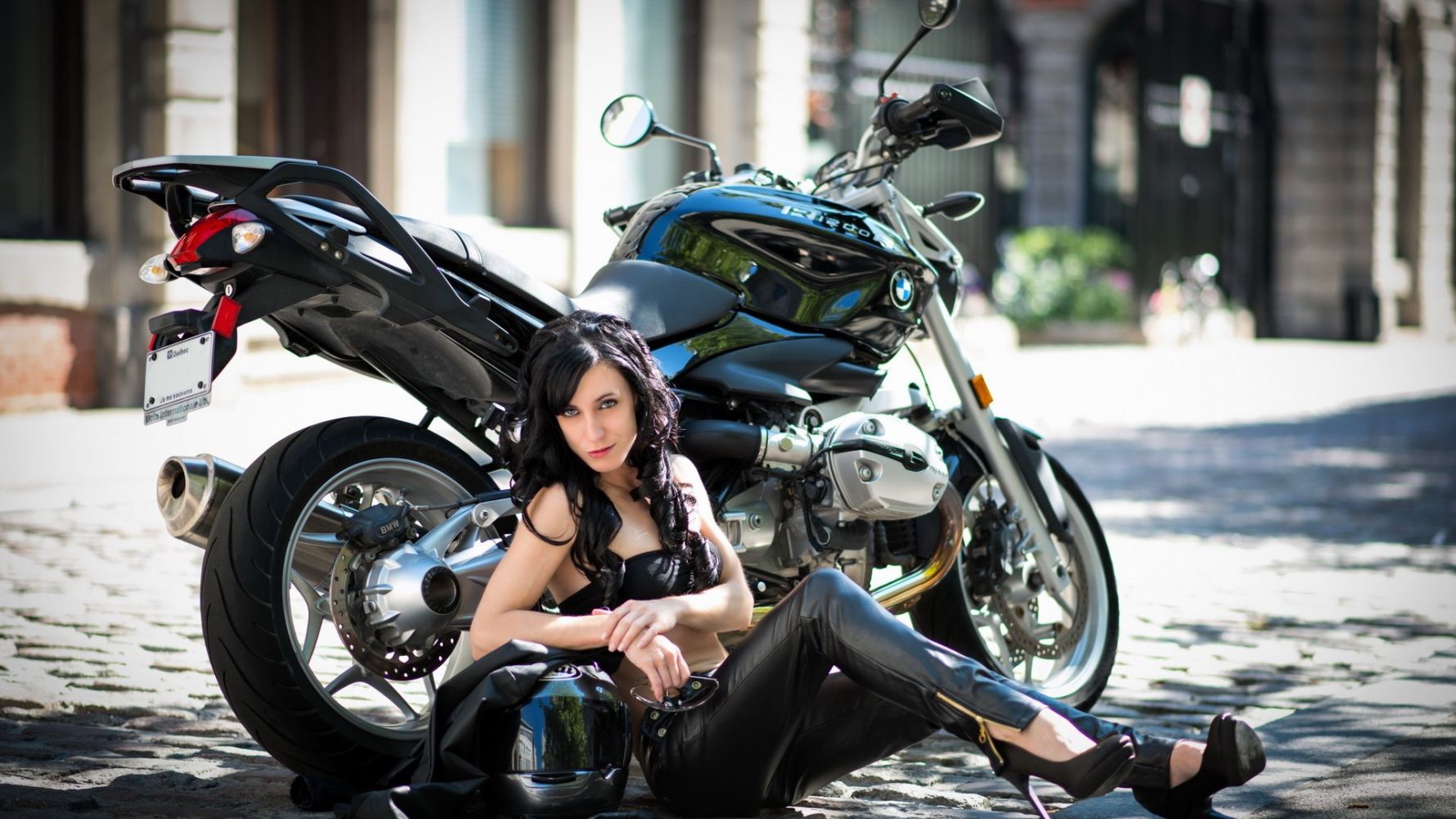 European women on bikes in Huzhou