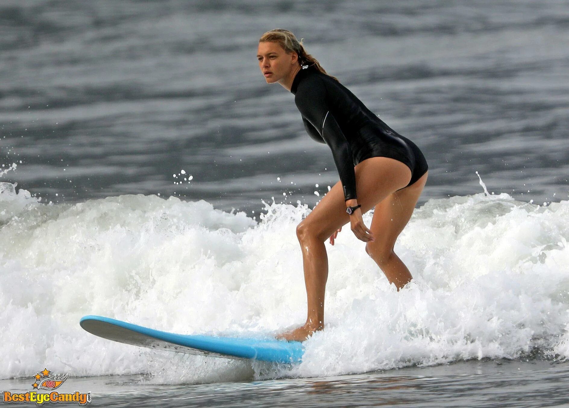 Kelly Rohrbach underwear in Huzhou